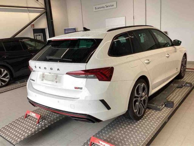 Fahrzeugabbildung SKODA Octavia RS Edition 2.0TSI LED Navi AHK HUD SHZ