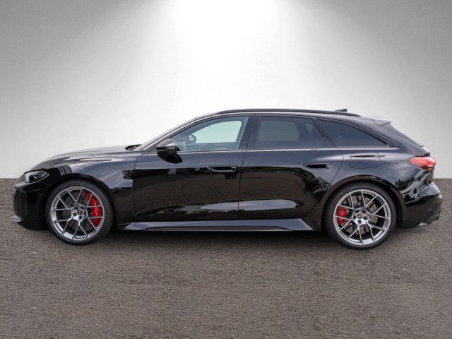 Fahrzeugabbildung Audi RS 5 Avant Keramikbremsen Optikpaket Carbon