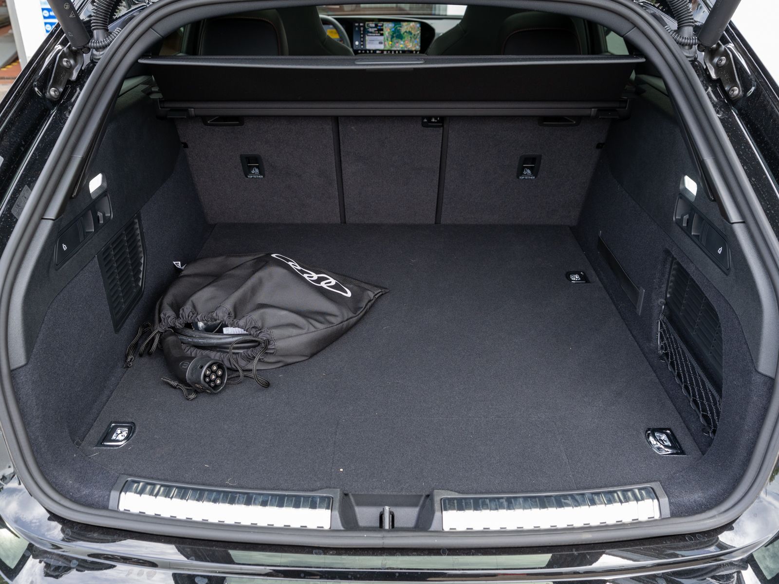 Fahrzeugabbildung Audi RS 5 Avant Keramikbremsen Optikpaket Carbon