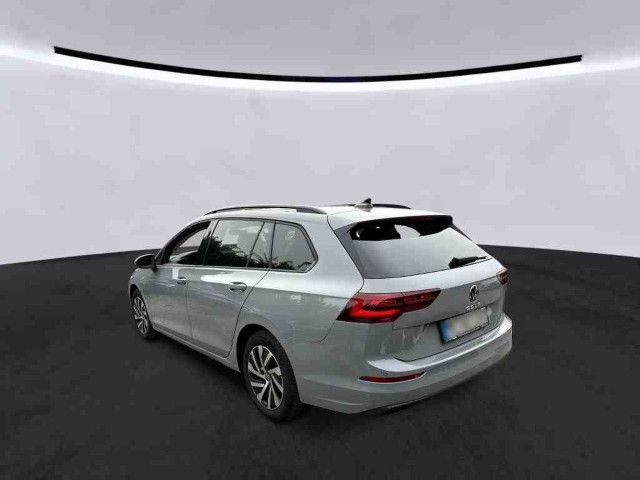 Fahrzeugabbildung Volkswagen Golf Variant Life 2.0TDI Navi PANO HUD RFK SHZ