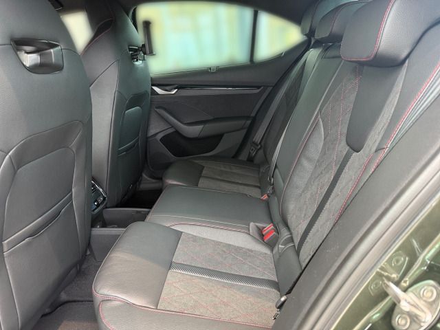 Fahrzeugabbildung SKODA Octavia RS 2,0 TSI 265PS DSG ACC 360° CANTON AHK