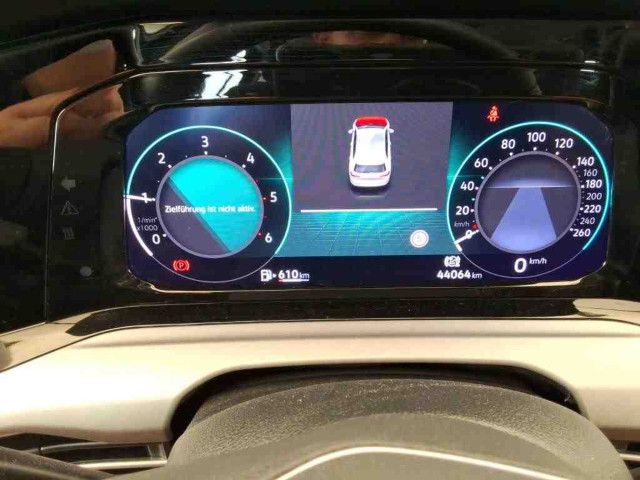 Fahrzeugabbildung Volkswagen Golf Life 2.0 TDI LED Navi ACC DPC SHZ