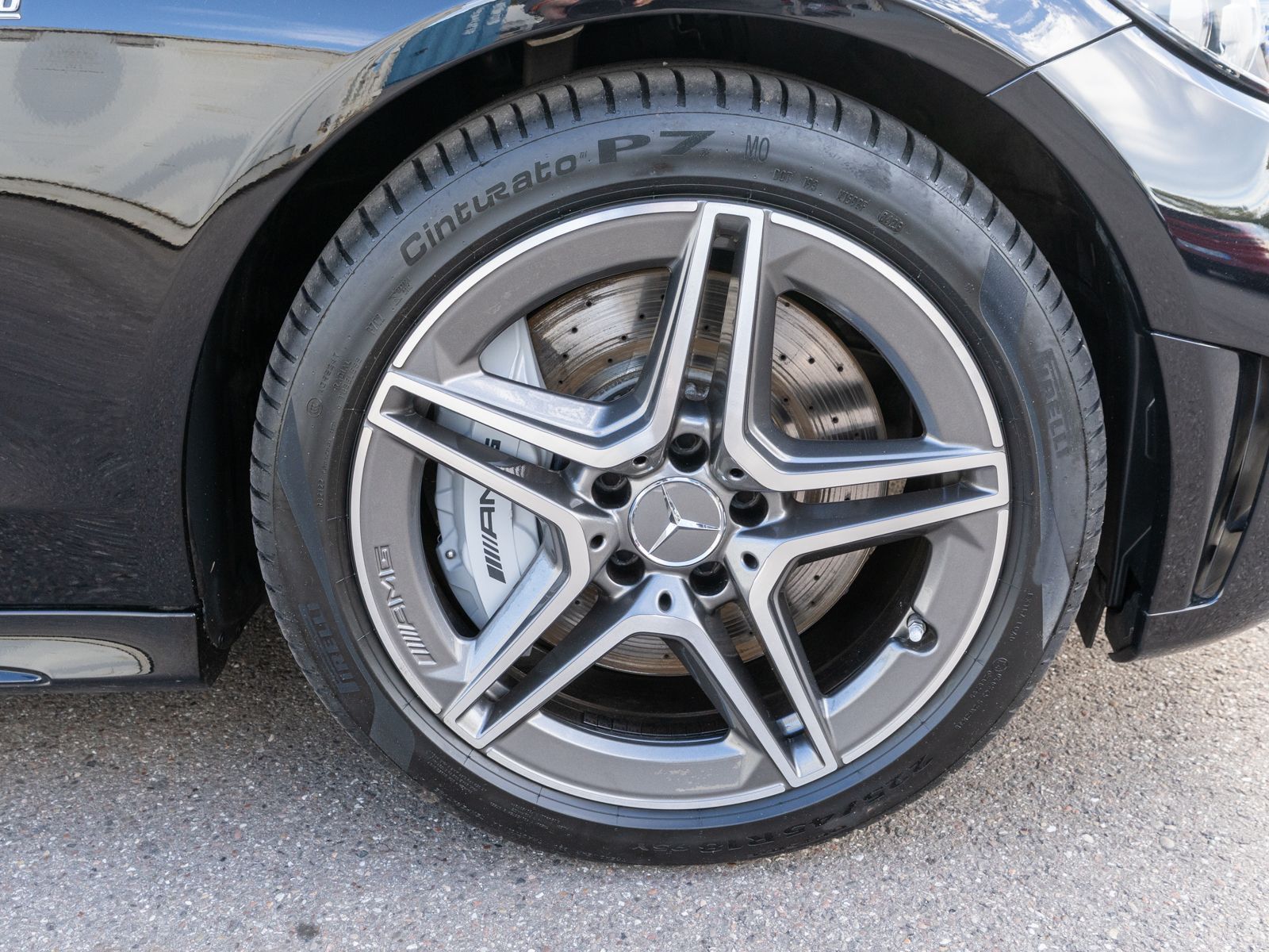Fahrzeugabbildung Mercedes-Benz C43 AMG Cabriolet 4MATIC Multibeam Navi RFK SHZ