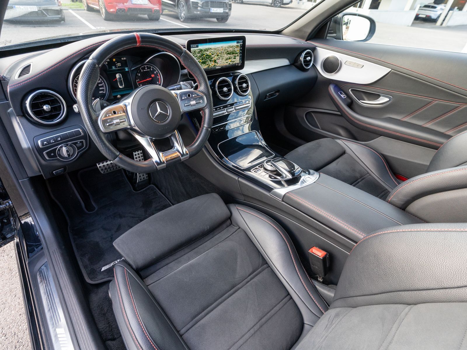 Fahrzeugabbildung Mercedes-Benz C43 AMG Cabriolet 4MATIC Multibeam Navi RFK SHZ