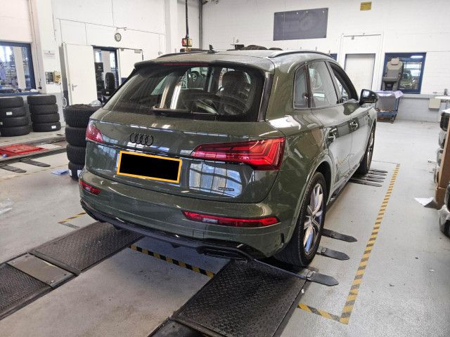 Fahrzeugabbildung Audi Q5 S line 55TFSI e quattro NAVI MATRIX B&O AHK V