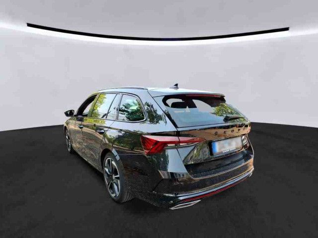 Fahrzeugabbildung SKODA Octavia RS Combi 2.0TDI DSG LED Navi HUD PANO