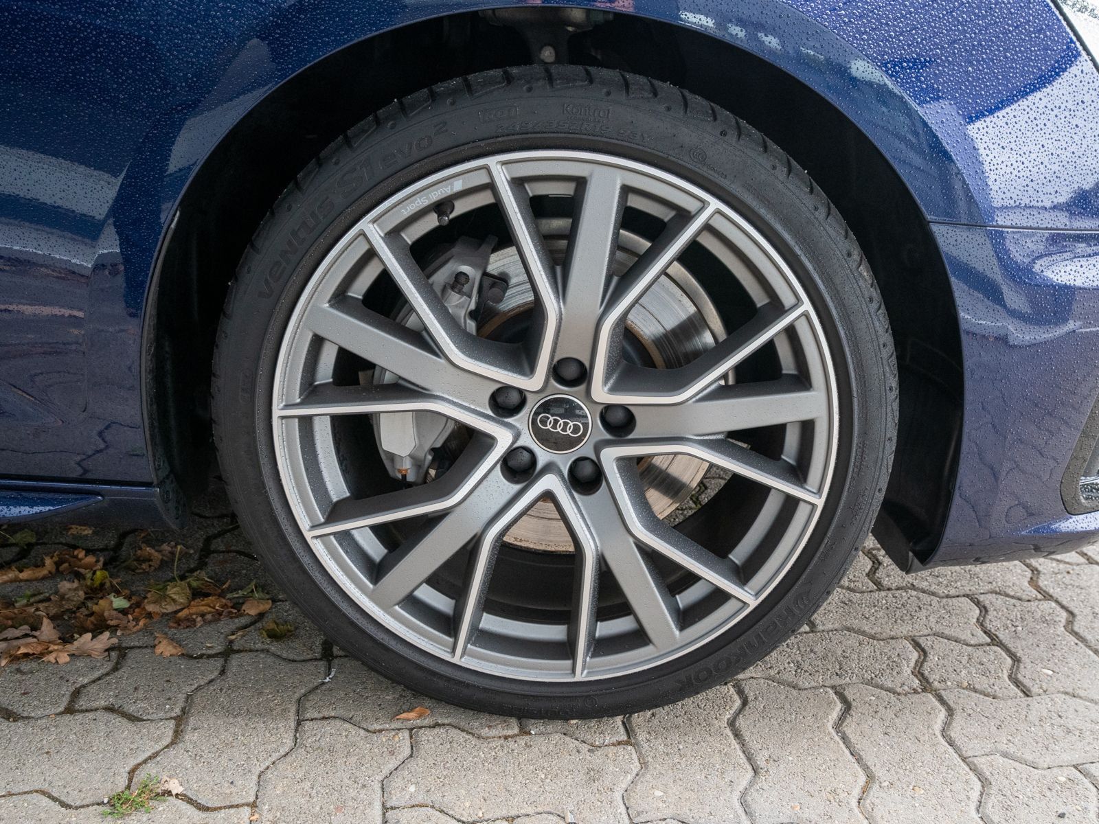 Fahrzeugabbildung Audi A4 Avant S line 45TFSI quatt NAVI MATRIX ACC B&O