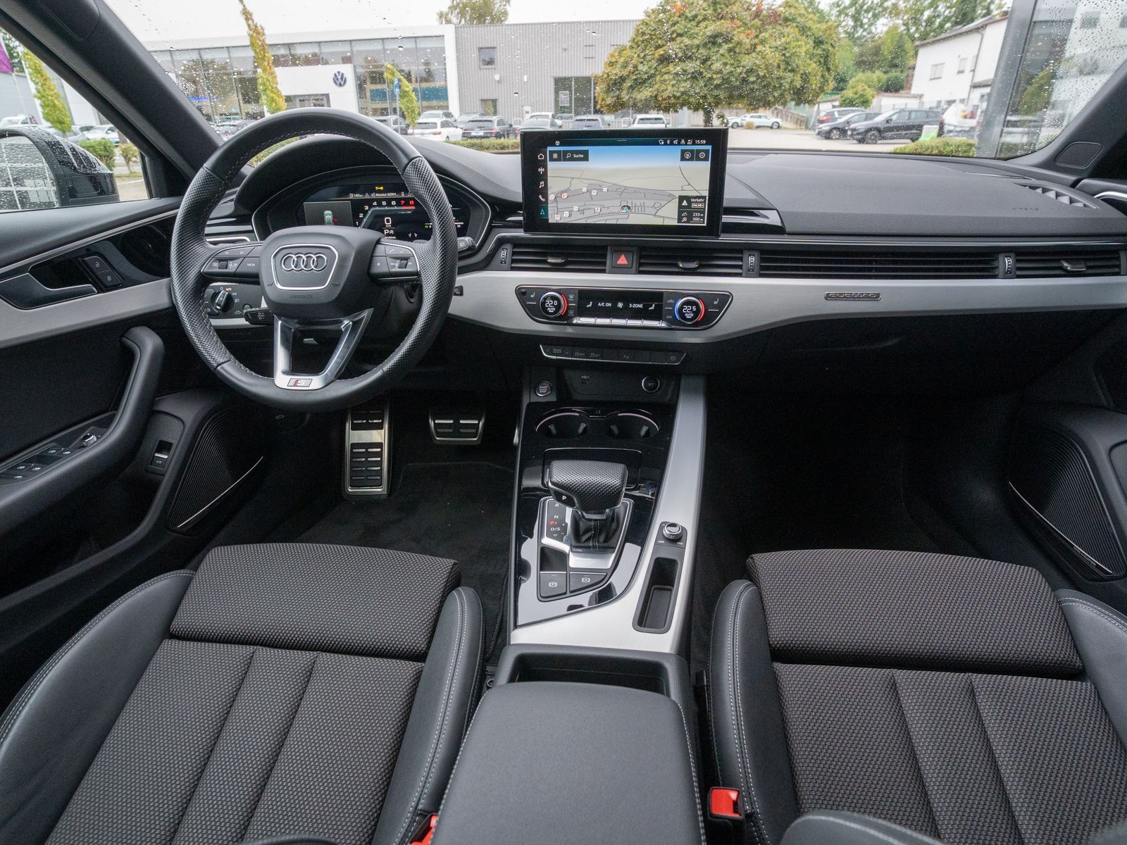 Fahrzeugabbildung Audi A4 Avant S line 45TFSI quatt NAVI MATRIX ACC B&O