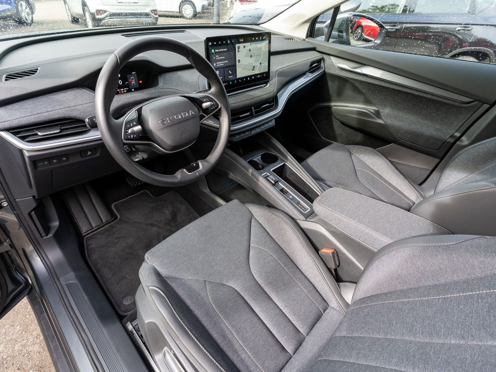 Fahrzeugabbildung SKODA Elroq Loft electric LED Navi WÄPU AHK RFK SHZ