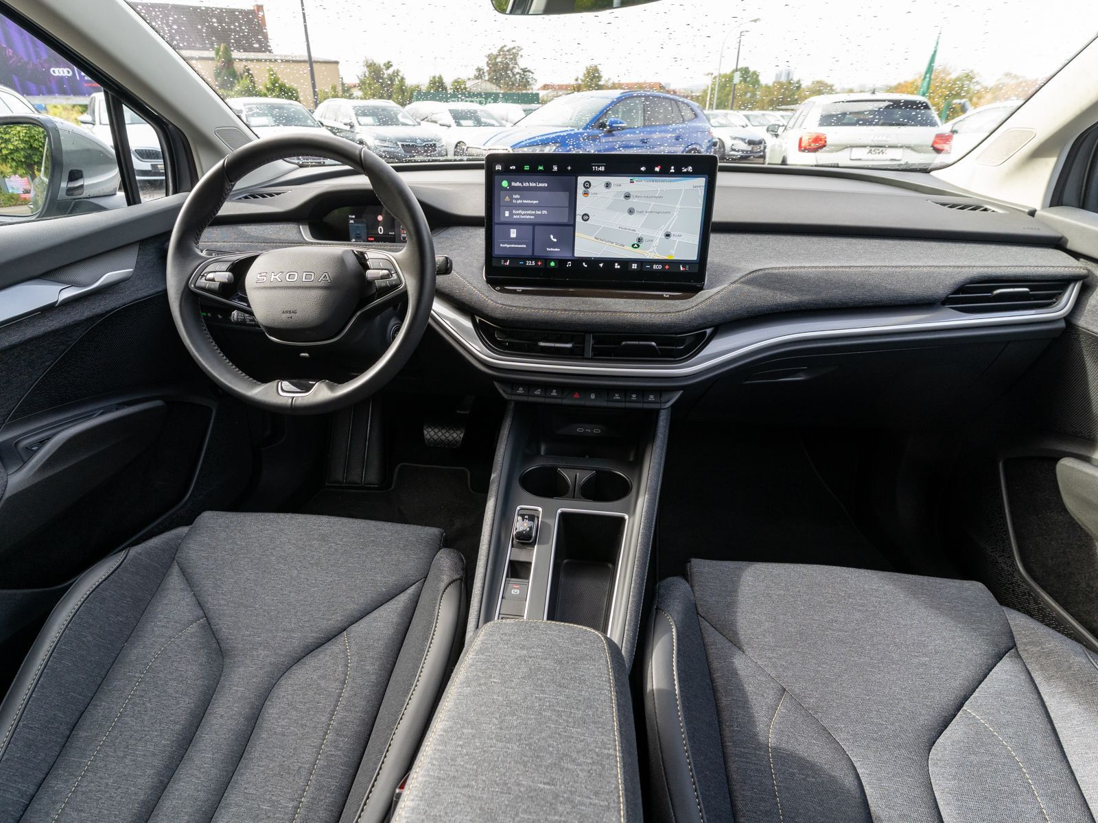 Fahrzeugabbildung SKODA Elroq Loft electric LED Navi WÄPU AHK RFK SHZ