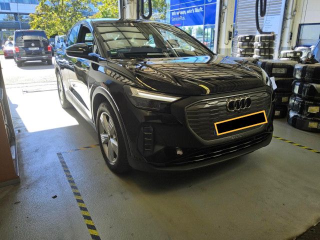 Fahrzeugabbildung Audi Q4 Sportback 40 e-tron NAVI LED PDC HUD SHZ VC