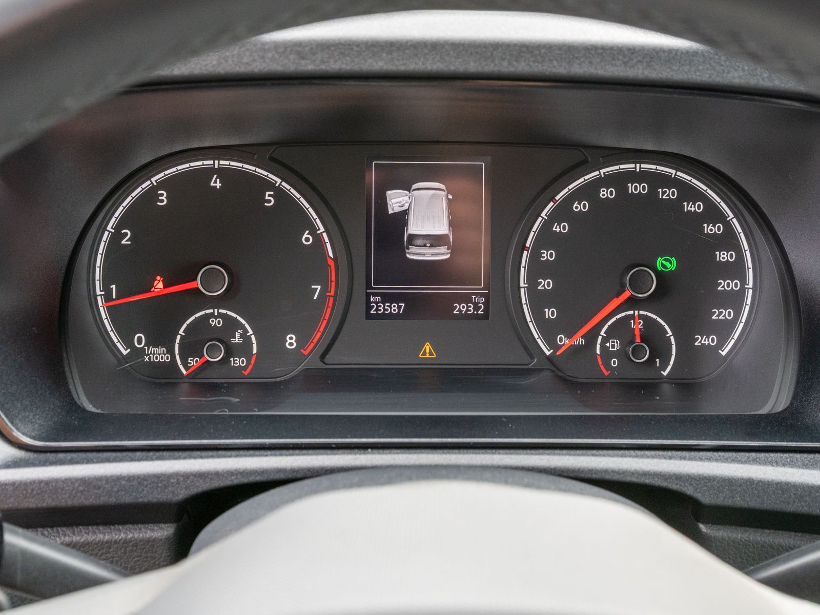Fahrzeugabbildung Volkswagen Caddy Cargo Maxi 1.5 TSI DSG Navi SHZ AHK PDC
