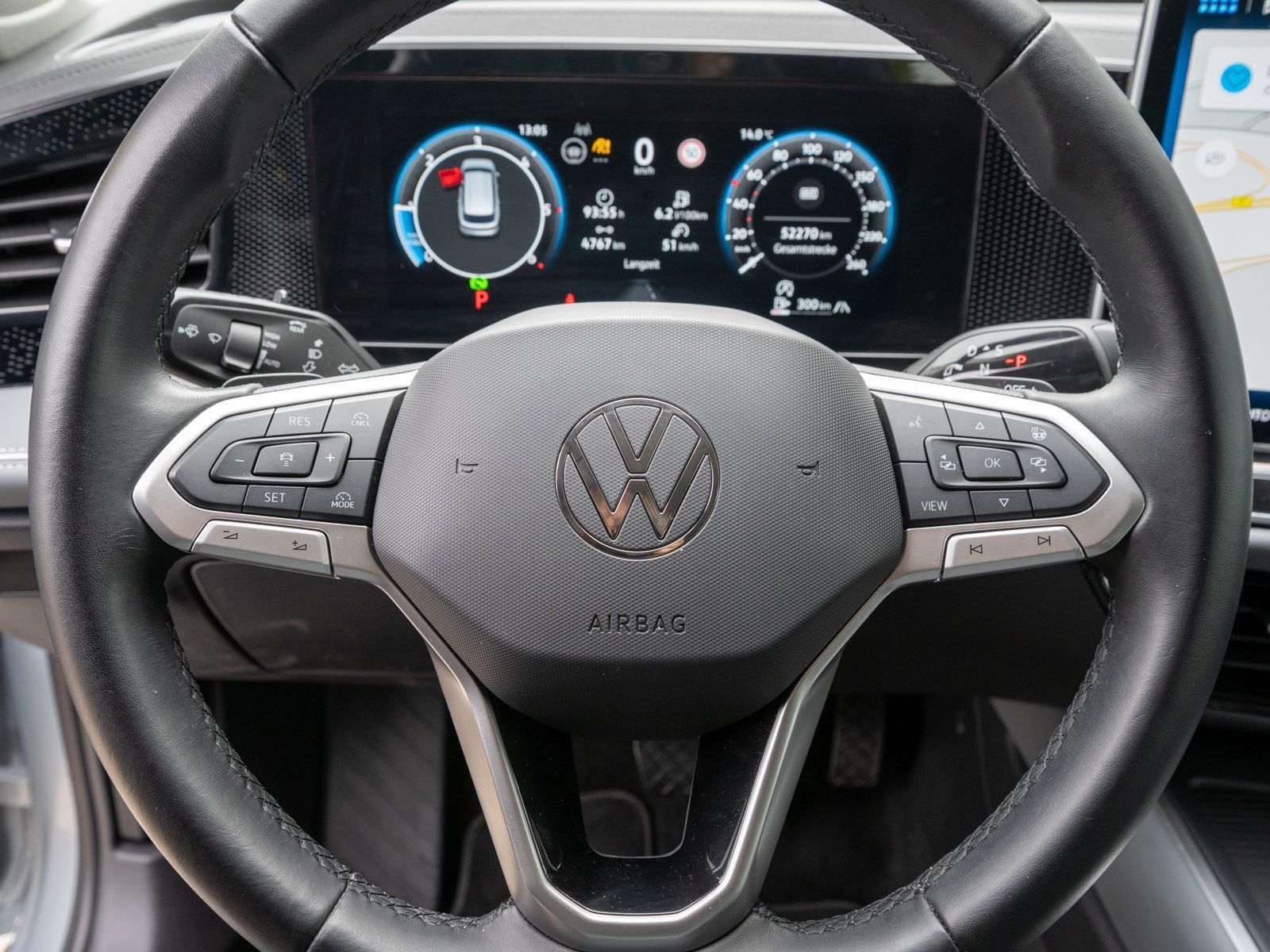 Fahrzeugabbildung Volkswagen Passat Variant 2.0 TDI DSG LED Navi AHK HUD SHZ