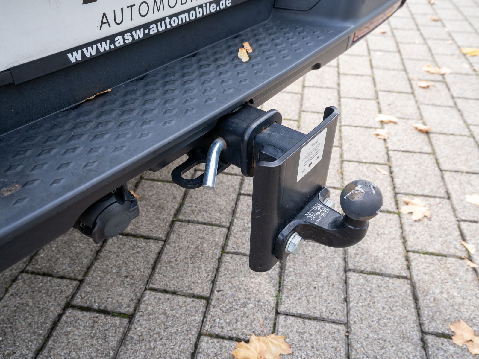 Fahrzeugabbildung Volkswagen Amarok Life DC 2.0 TDI LED Navi AHK SHZ RFK ACC