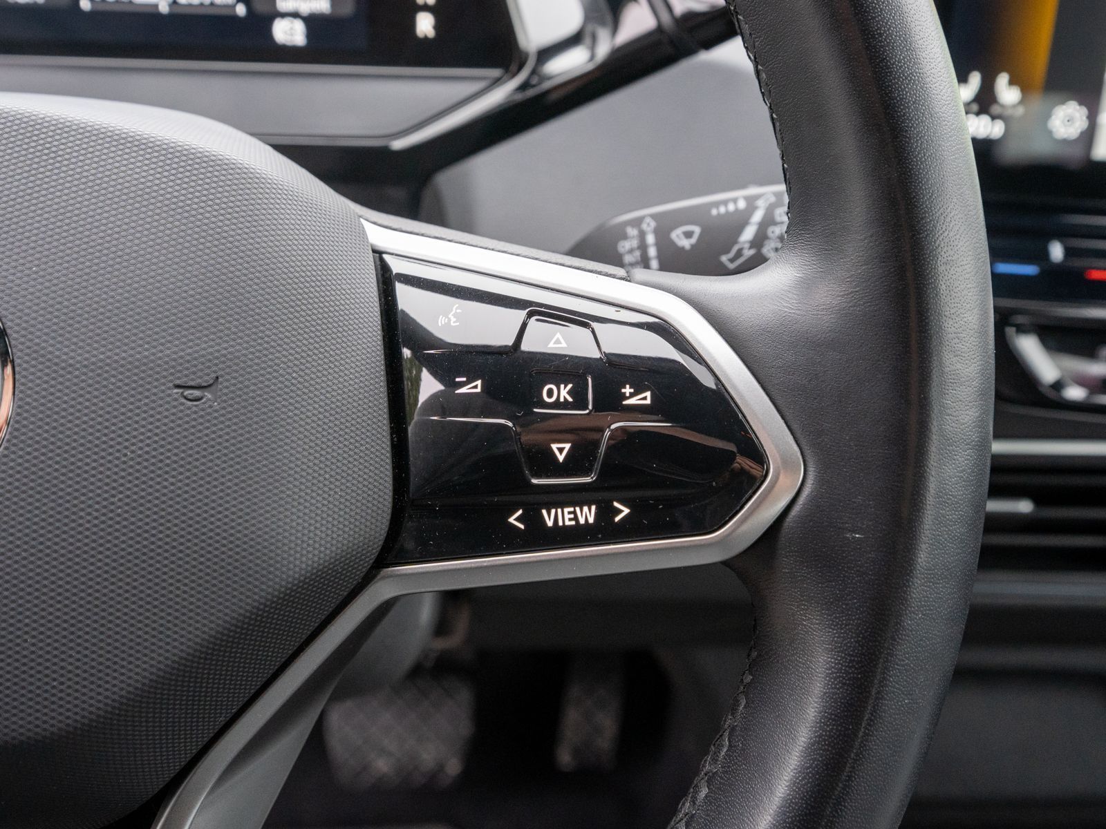Fahrzeugabbildung Volkswagen ID.3 Pro Performance LED Navi WÄPU ACC PDC SHZ