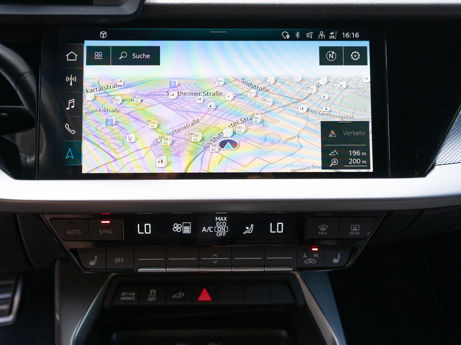 Fahrzeugabbildung Audi A3 Sportback S line 40TFSI e Stronic SHZ RFK AHK
