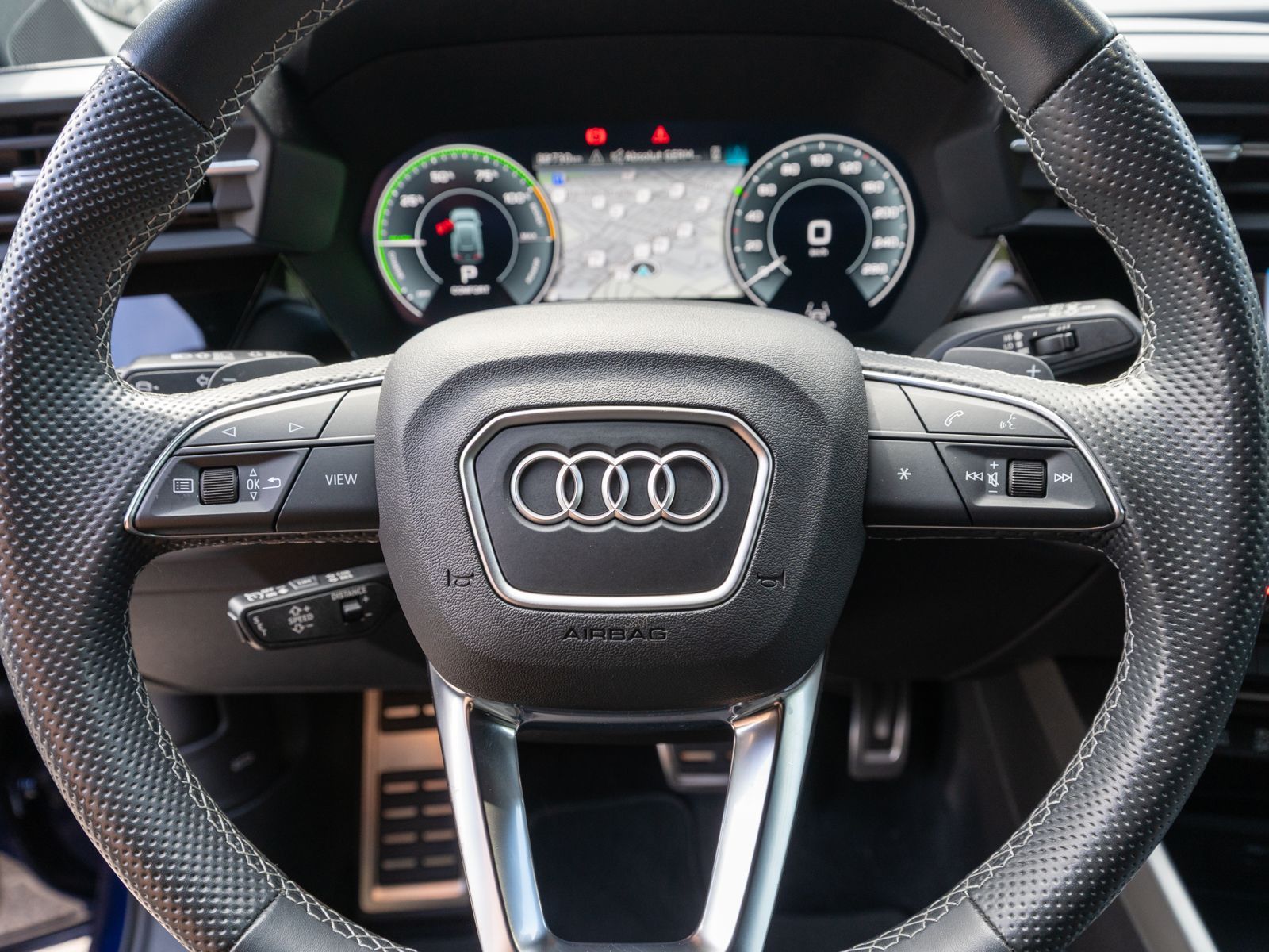 Fahrzeugabbildung Audi A3 Sportback S line 40TFSI e Stronic SHZ RFK AHK