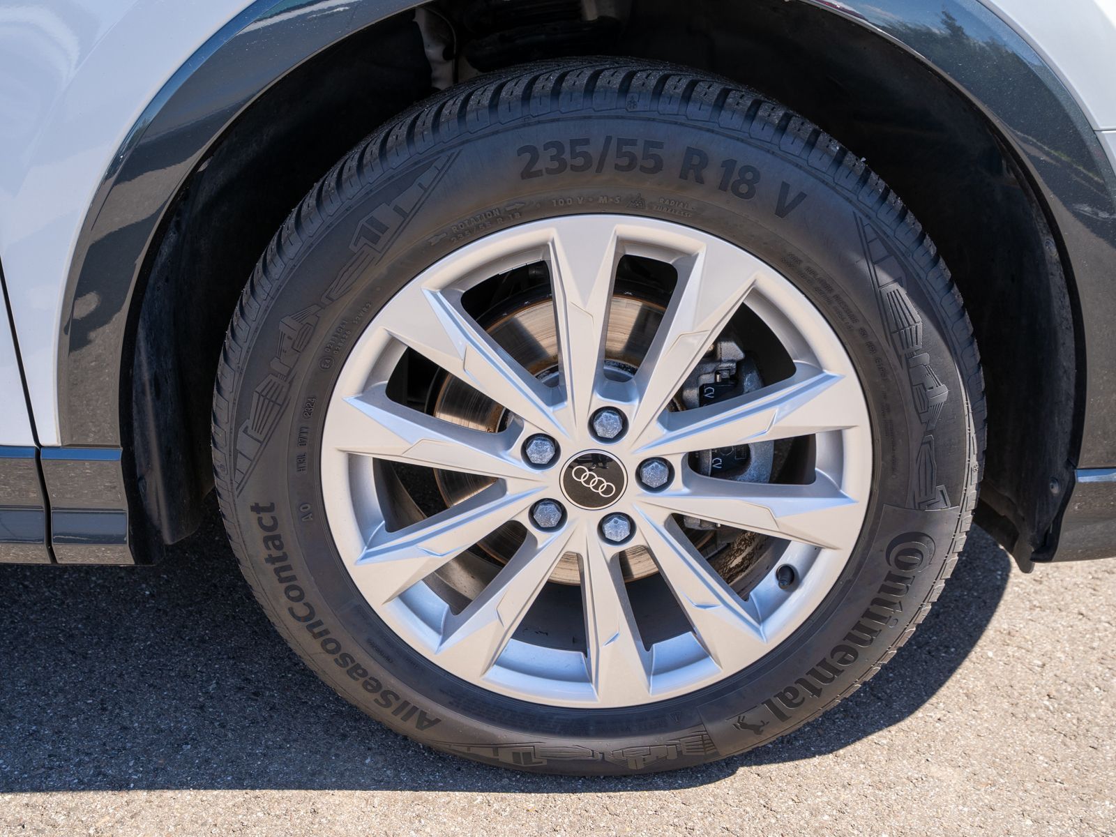 Fahrzeugabbildung Audi Q3 advanced 35TFSI S tronic LED NAVI SHZ RFK AHK