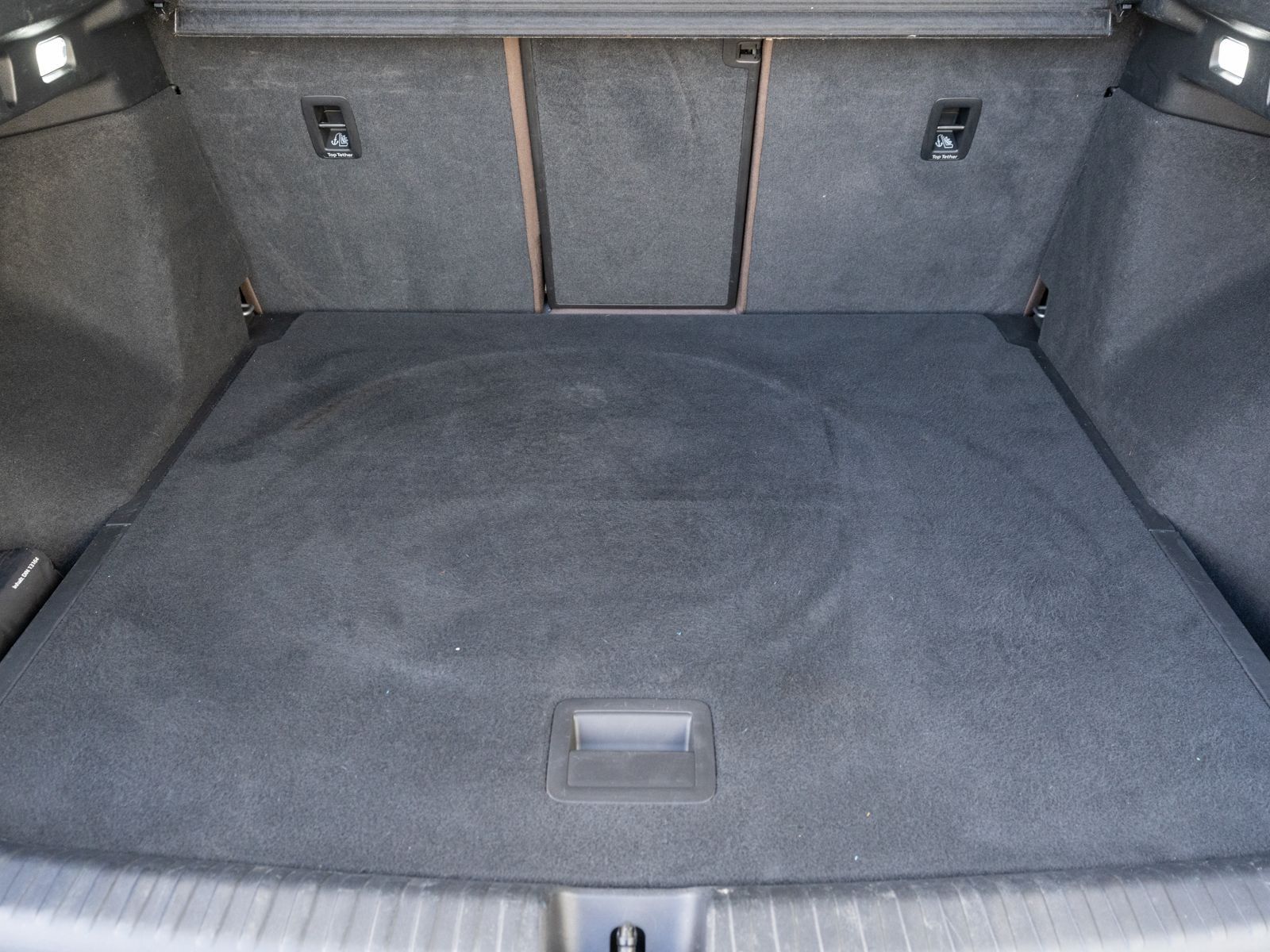 Fahrzeugabbildung Audi Q4 Sportback 50 e-tron quattro S Line NAV MATRIX