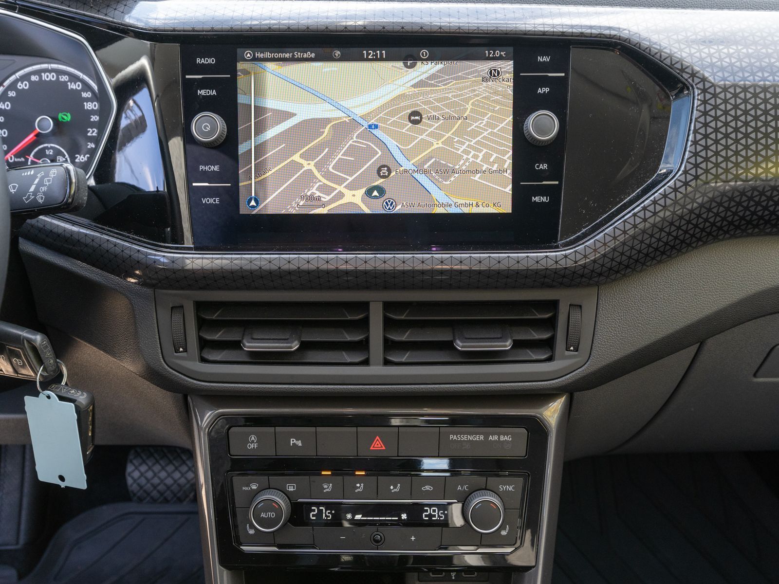Fahrzeugabbildung Volkswagen T-Cross Style 1.5 TSI DSG LED Navi SHZ RFK ACC