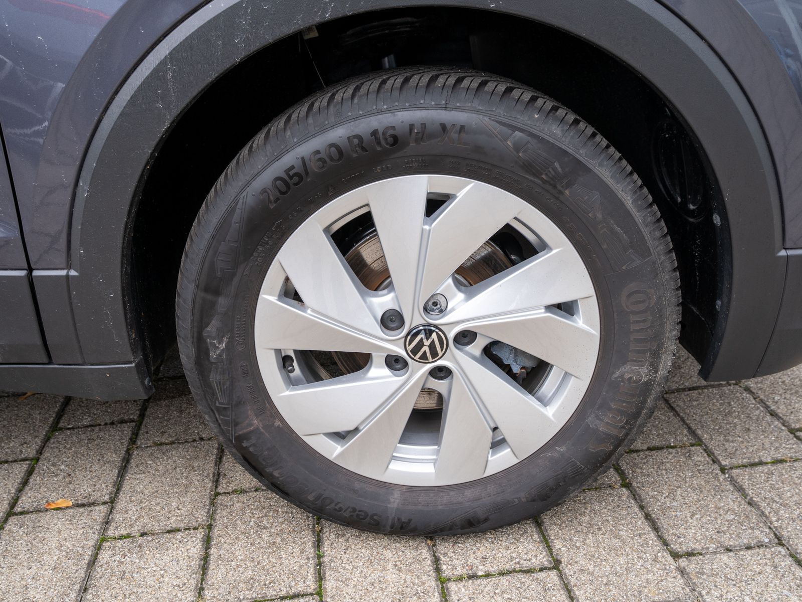 Fahrzeugabbildung Volkswagen T-Cross Life 1.0 TSI LED Navi RFK ACC PDC SHZ