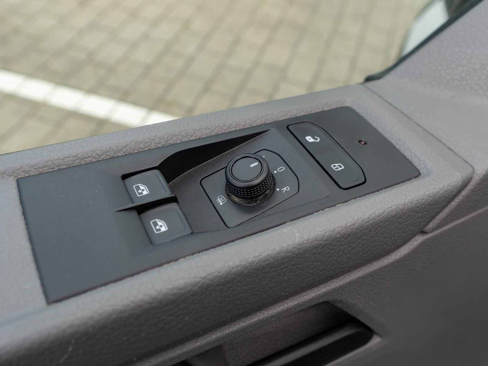 Fahrzeugabbildung Volkswagen T6.1 Pritsche DOKA 2.0TDI 4MOTION DSG Klima AHK