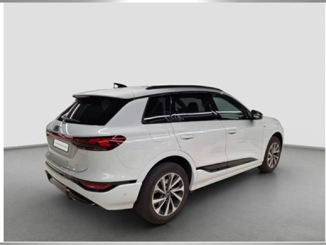 Fahrzeugabbildung Audi Q6 SUV e-tron performance S line Pano B&O 360°