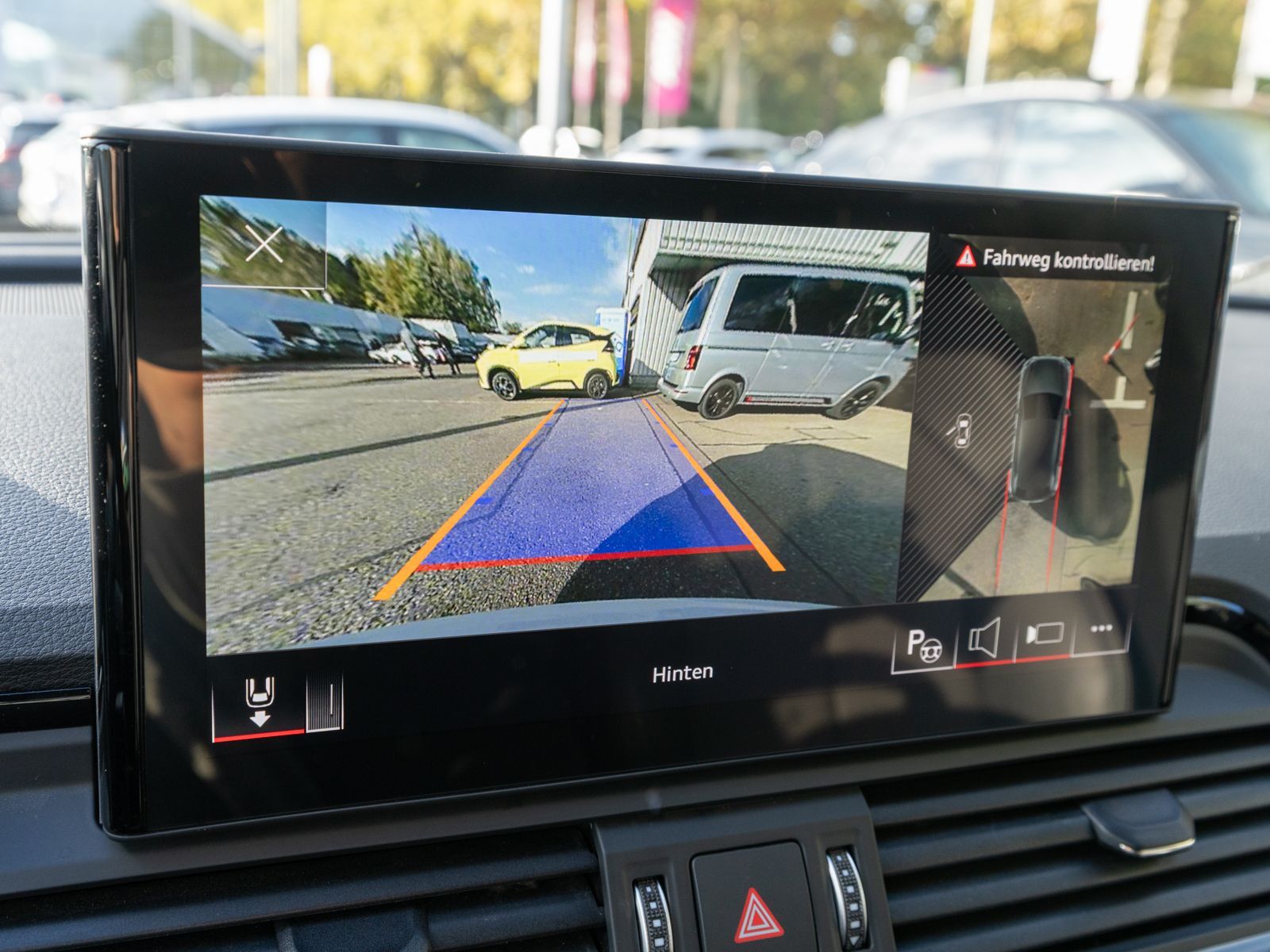 Fahrzeugabbildung Audi Q5 S line 40TDI quattro NAVI MATRIX B&O AHK 360°