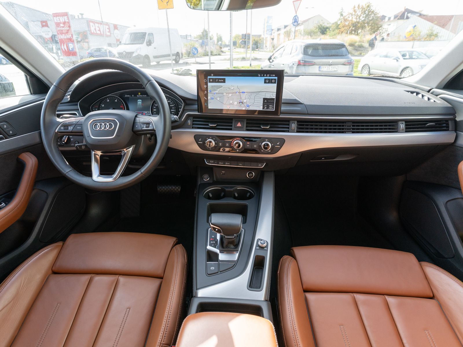 Fahrzeugabbildung Audi A4 Avant 40TDI NAVI MATRIX STDHZ AHK SHZ PDC