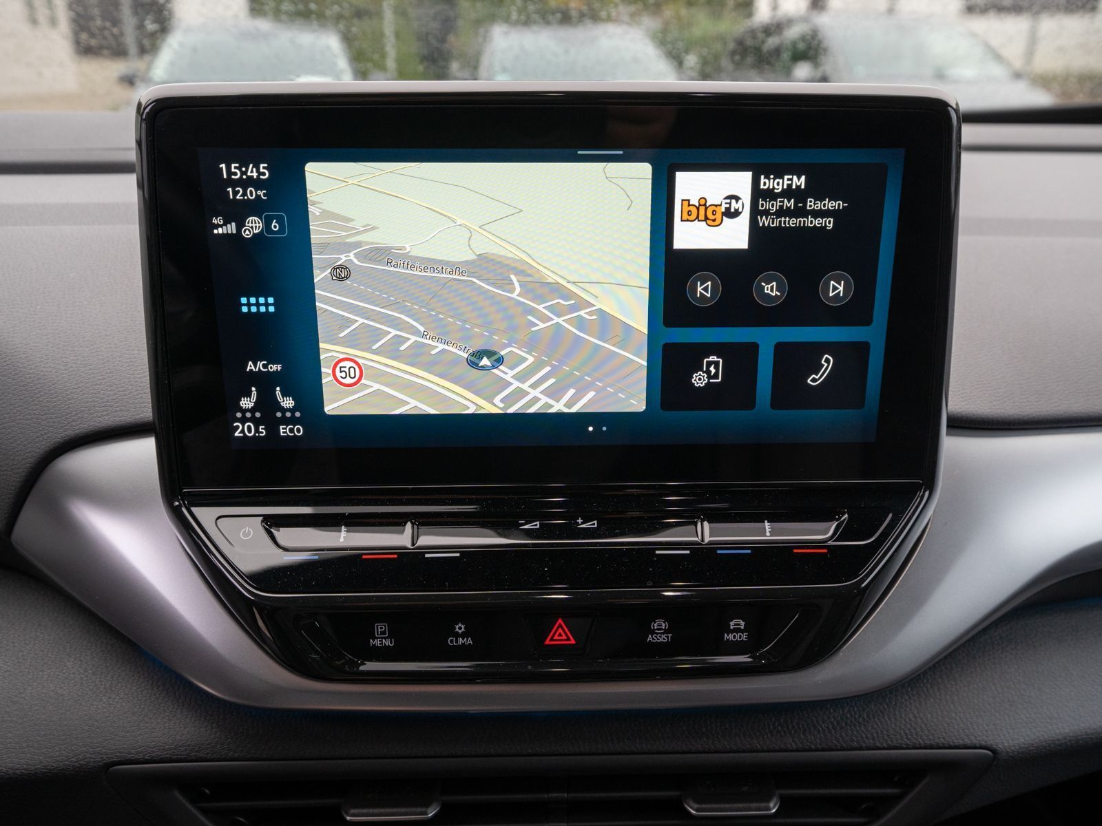 Fahrzeugabbildung Volkswagen ID.4 Pro 4MOTION LED Navi AHK RFK WÄPU DCC SHZ