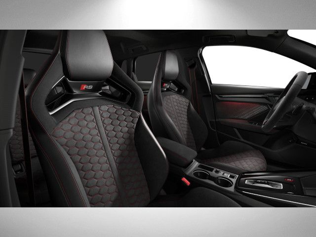Fahrzeugabbildung Audi RS 3 Sportback Head-up-Display Schalensitze