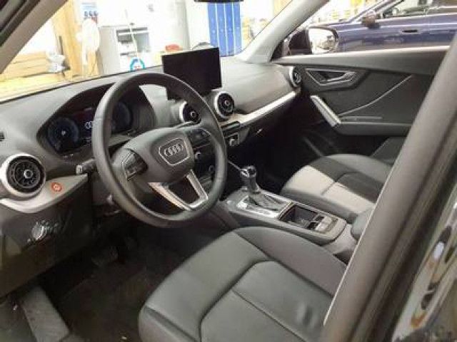 Fahrzeugabbildung Audi Q2 S line 35TFSI NAVI LED LEDER SHZ PDC ACC VC
