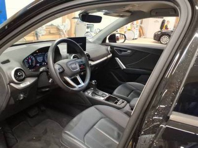 Fahrzeugabbildung Audi Q2 S line 35TFSI NAVI LED LEDER SHZ PDC ACC VC