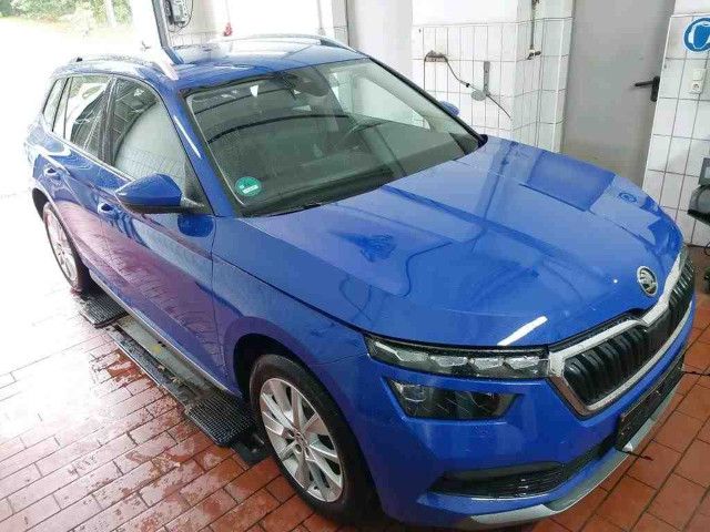 Fahrzeugabbildung SKODA Kamiq Style 1.0 TSI LED Navi AHK PDC SHZ