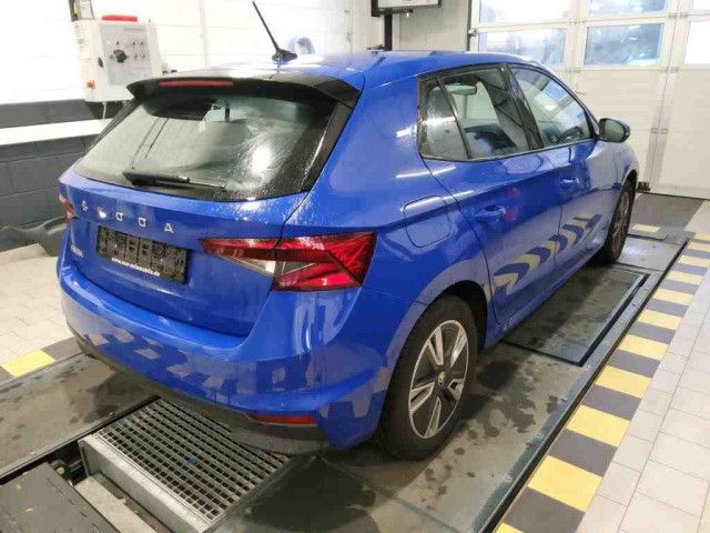 Fahrzeugabbildung SKODA Fabia Ambition 1.0 TSI LED Navi KLIMA GRA