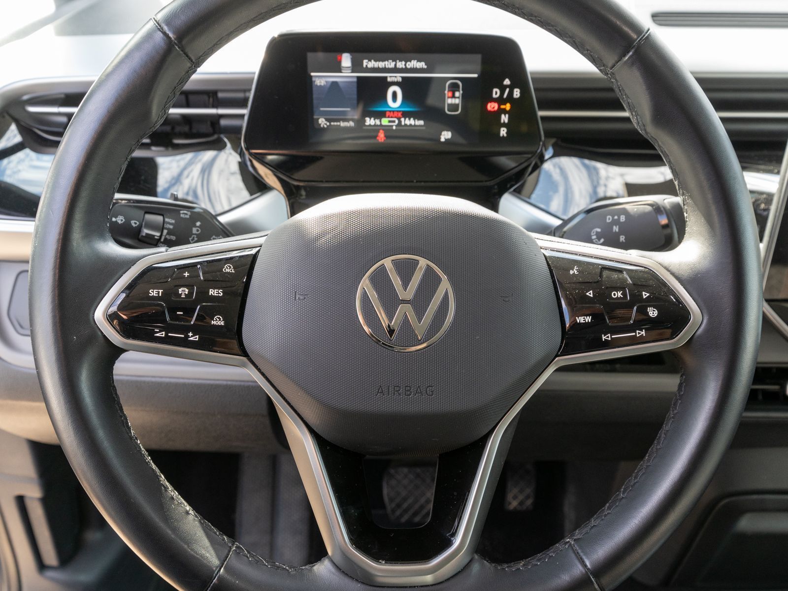 Fahrzeugabbildung Volkswagen ID.Buzz Pro Heckantrieb LED Navi HUD RFK AHK ACC