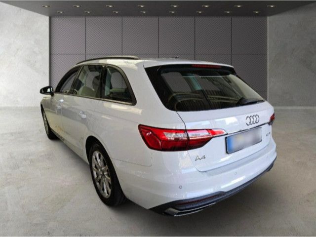 Fahrzeugabbildung Audi A4 Avant 40TDI NAVI LED STDHZ RFK GRA SHZ PDC