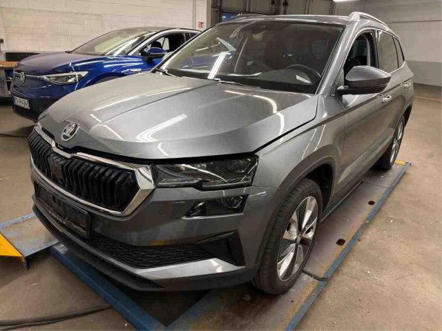 Fahrzeugabbildung SKODA Karoq Style 1.5 TSI LED Navi PANO STDHZ RFK AHK