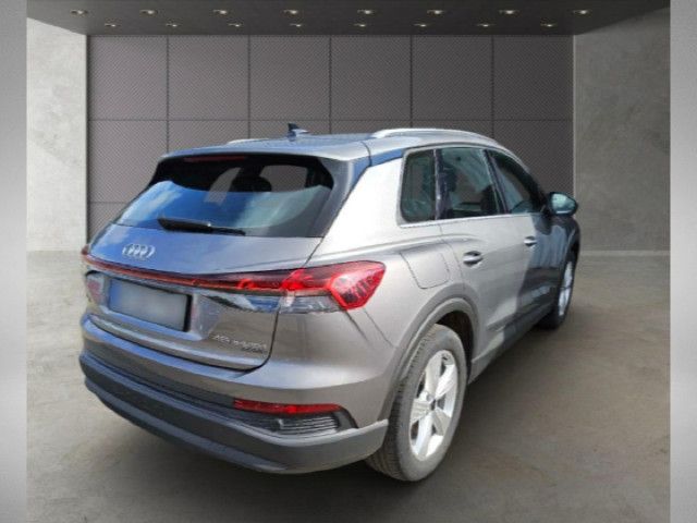 Fahrzeugabbildung Audi Q4 45 e-tron quattro LED ACC AHK RFK PDC