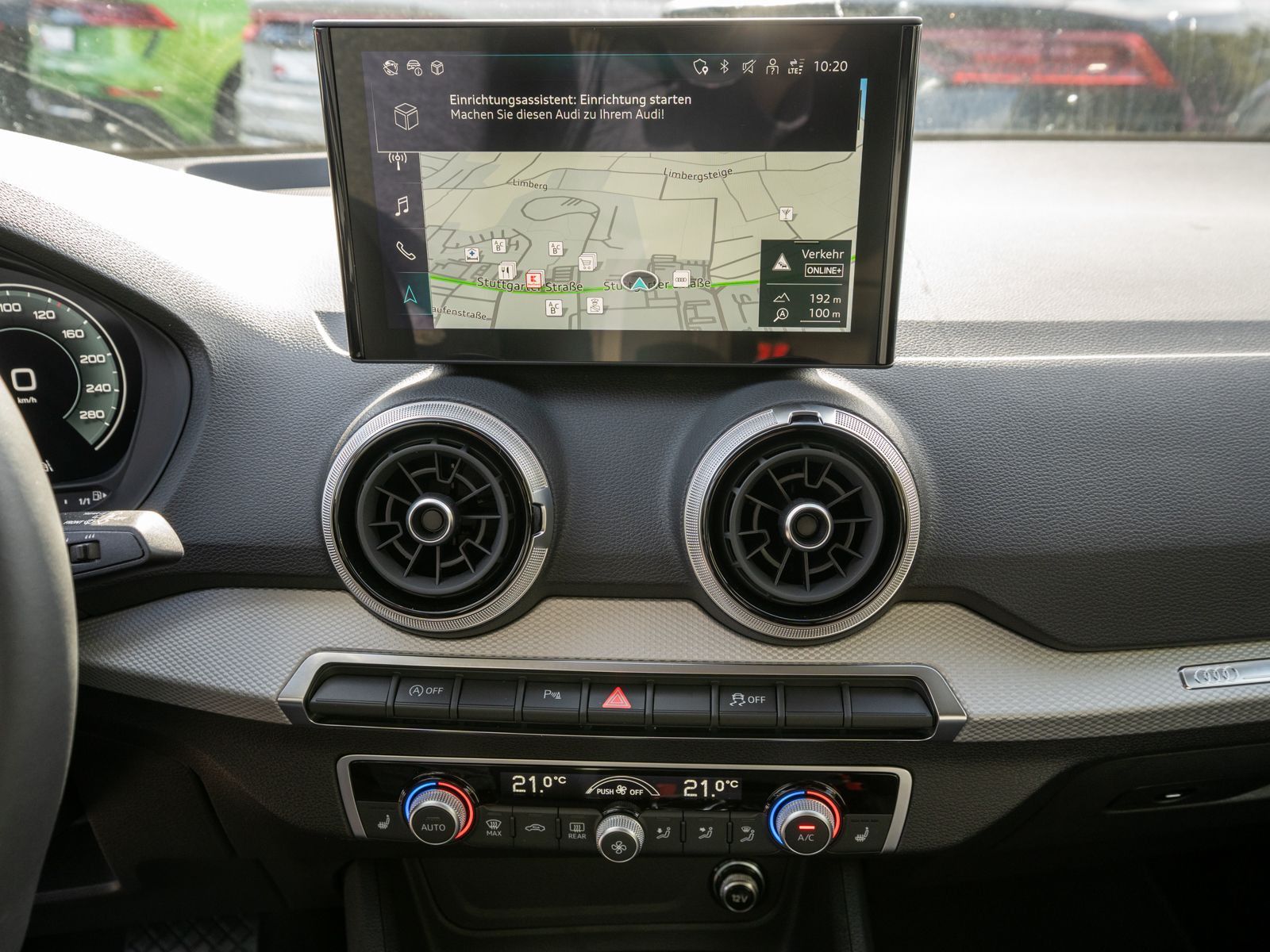 Fahrzeugabbildung Audi Q2 advanced 35TFSI Stronic NAVI LED AHK SHZ PDC