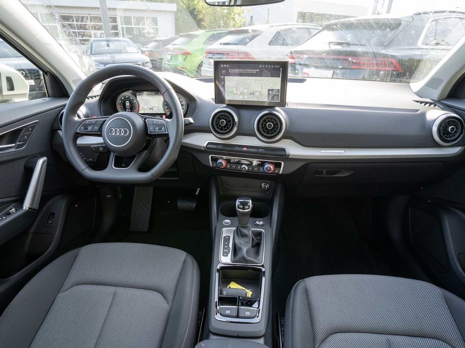 Fahrzeugabbildung Audi Q2 advanced 35TFSI Stronic NAVI LED AHK SHZ PDC